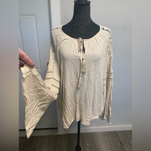 Cbrand embroidered top - Picture 2 of 4